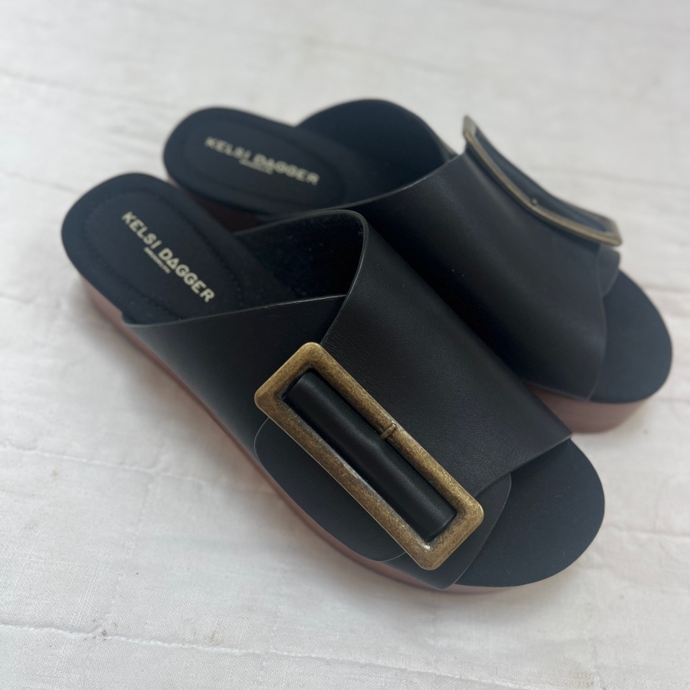 Kelsi  Dagger Brooklyn Dover shoes Sandle platform wore one time like new